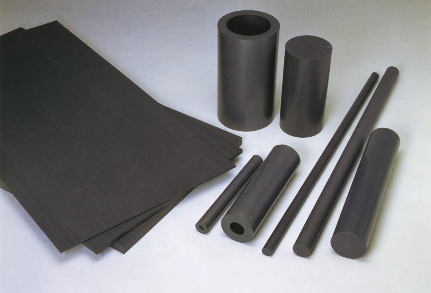 QUADRENT 日本 MC801（耐候・摺動グレード） 丸棒	